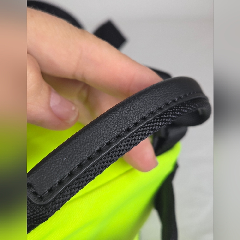 Lululemon 9"x9"inch Micro Neon Green/black Women's BackpackCity Adventurer - Picture 7 of 14